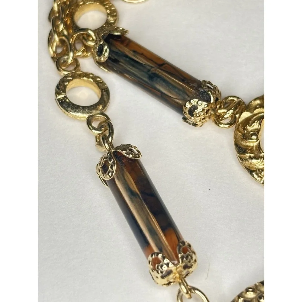 Vintage Sarah Coventry Emberwood Amber Brown Gold Tone Lantern Circle Necklace